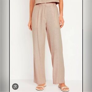 Old Navy Wide-Leg High-Rise Pants in Light Taupe